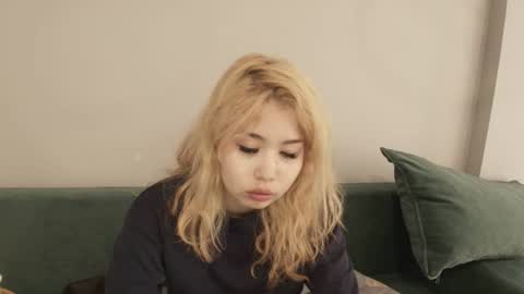 Kimi online show from 06/22/26, 03:25