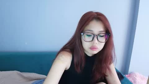 Kimi online show from 06/26/26, 03:22
