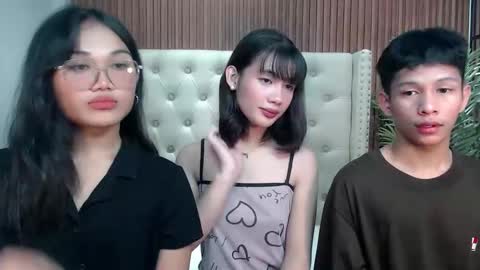 kina online show from 10/13/25, 06:35