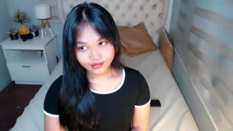Snapshot of kina_greyx chatting on 03/21/26, 05:34 kina online show from 03/21/26, 05:34