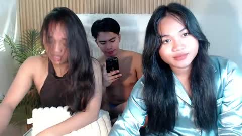 Snapshot of kina_greyx chatting on 07/13/26, 05:32 kina online show from 07/13/26, 05:32