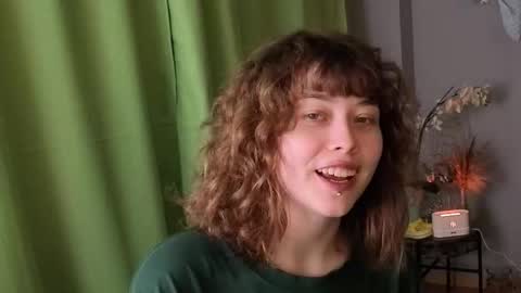 Snapshot of kina_ka chatting on 11/13/25, 09:47 kina_ka online show from 11/13/25, 09:47