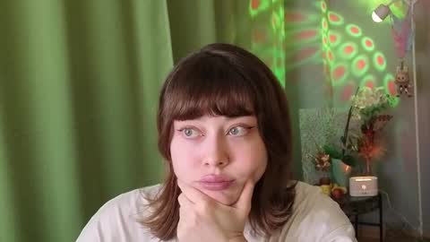 Snapshot of kina_ka chatting on 11/21/25, 04:22 kina_ka online show from 11/21/25, 04:22