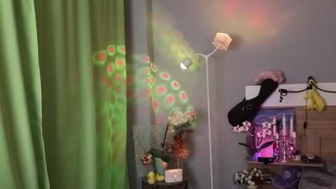 Snapshot of kina_ka chatting on 11/29/25, 07:22 kina_ka online show from 11/29/25, 07:22