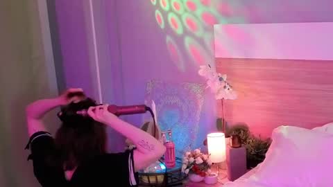 kina_ka online show from 04/27/26, 01:03