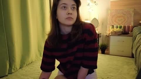 kina_ka online show from 05/18/26, 08:25