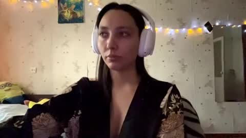 Snapshot of kinacolton chatting on 05/24/26, 01:32 Jenny online show from 05/24/26, 01:32
