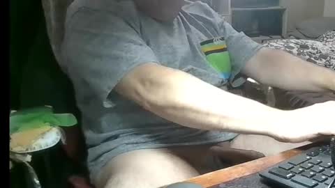 Snapshot of kinchan069 chatting on 11/07/25, 09:31 kinchan069 online show from 11/07/25, 09:31