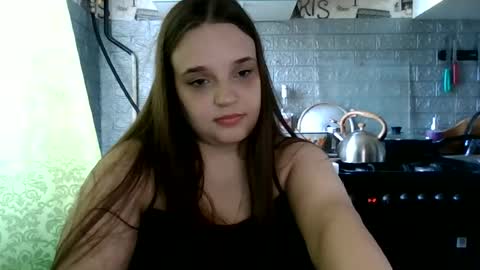 kind_emma850106 online show from 07/23/26, 12:14