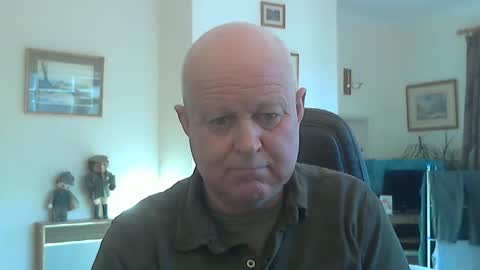 kindahairy4u online show from 12/29/24, 12:34