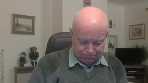 kindahairy4u online show from 01/10/25, 06:28