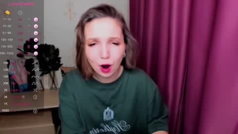 Hazel online show from 12/26/24, 10:05