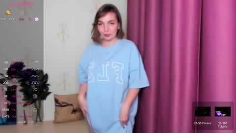 Hazel online show from 01/05/25, 12:10