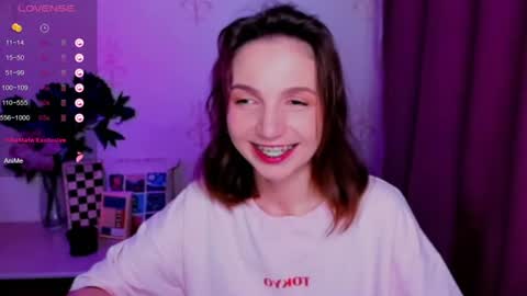 Hazel online show from 06/30/26, 07:48