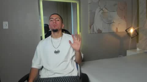 Snapshot of king_dante_ chatting on 12/05/24, 09:06 King Dante online show from 12/05/24, 09:06