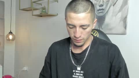 Snapshot of king_dante_ chatting on 12/31/24, 05:29 King Dante online show from 12/31/24, 05:29