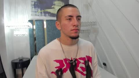 Snapshot of king_dante_ chatting on 01/08/25, 08:18 King Dante online show from 01/08/25, 08:18