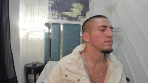 Snapshot of king_dante_ chatting on 01/08/25, 11:41 King Dante online show from 01/08/25, 11:41