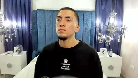 Snapshot of king_dante_ chatting on 01/29/25, 11:14 King Dante online show from 01/29/25, 11:14