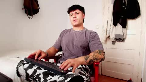 Snapshot of king_master_juan chatting on 10/24/25, 11:17 The Best Master online show from 10/24/25, 11:17