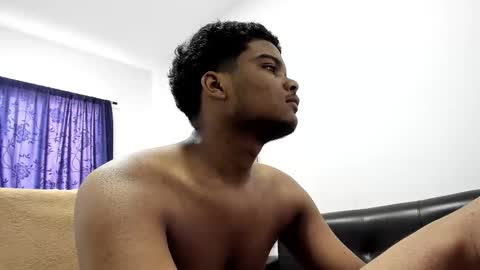 Snapshot of king_men2 chatting on 09/28/25, 05:40 king_men2 online show from 09/28/25, 05:40