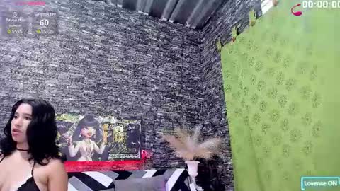 Valeska y Deivi online show from 07/25/26, 06:00