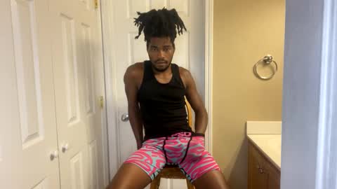 Snapshot of kingalmighty01 chatting on 09/28/25, 03:01 King Almighty01 online show from 09/28/25, 03:01