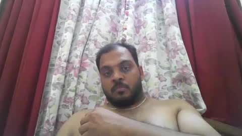 Snapshot of kingalpines chatting on 12/19/24, 05:18 kingalpines online show from 12/19/24, 05:18