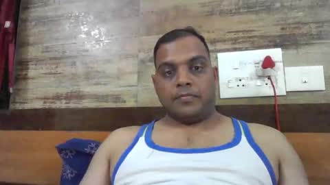 Snapshot of kingalpines1 chatting on 02/04/26, 04:57 kingalpines1 online show from 02/04/26, 04:57