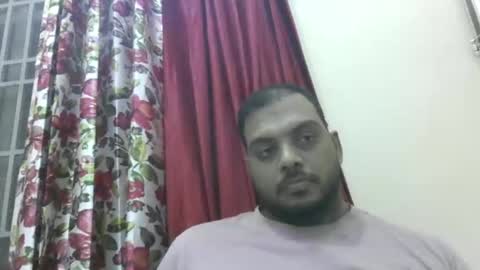 Snapshot of kingalpines1 chatting on 05/17/26, 05:53 kingalpines1 online show from 05/17/26, 05:53