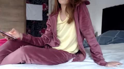 sexysexyhotwetpinkredpussy online show from 05/31/26, 06:09