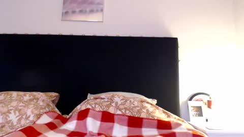 sexysexyhotwetpinkredpussy online show from 06/21/26, 09:06