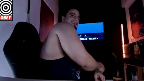 King Bear online show from 11/07/25, 10:15