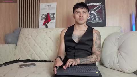 Snapshot of kingbrakly chatting on 10/24/25, 03:58 Dani online show from 10/24/25, 03:58