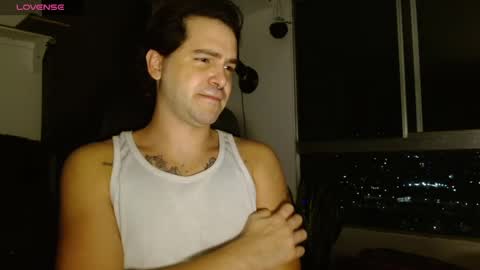 Snapshot of kingcat420 chatting on 12/13/24, 04:43 Jake online show from 12/13/24, 04:43