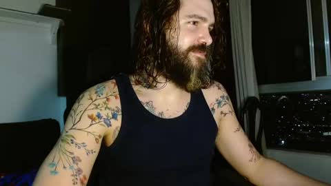 Snapshot of kingcat420 chatting on 11/12/25, 01:17 Jake online show from 11/12/25, 01:17