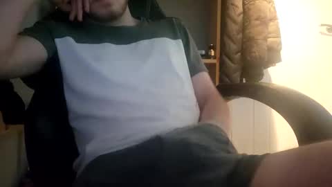 kingcharlez_04 online show from 03/04/25, 10:05