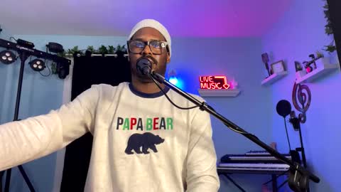 Snapshot of kingcorbra chatting on 02/04/25, 02:07 KC online show from 02/04/25, 02:07