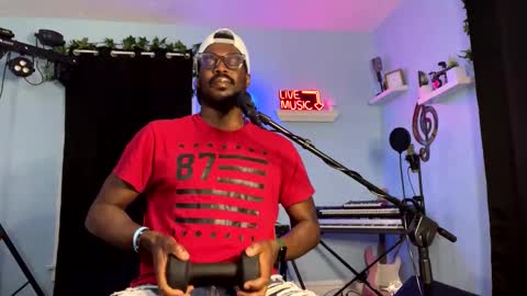 Snapshot of kingcorbra chatting on 02/11/25, 03:08 KC online show from 02/11/25, 03:08