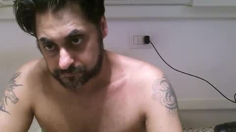  ivano corona  online show from 07/15/26, 12:32