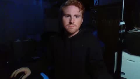 Snapshot of kingoffootfetish chatting on 11/01/25, 07:43 Master King Tommy online show from 11/01/25, 07:43