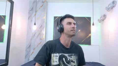 KING  online show from 07/19/26, 03:21