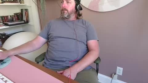 Snapshot of kingrichard86 chatting on 09/11/25, 05:57 Richard online show from 09/11/25, 05:57