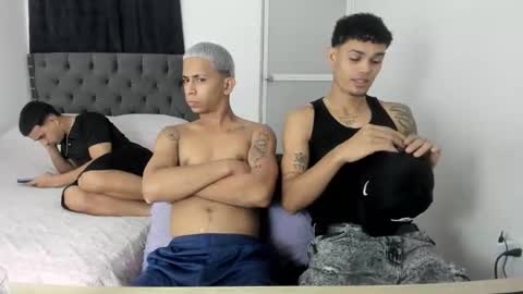 DOMINANT ALPHA KINGS online show from 11/30/25, 05:33