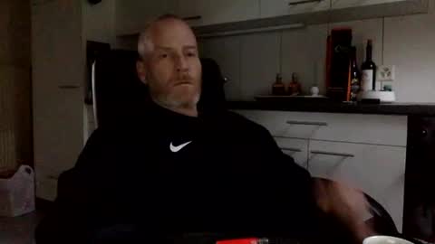 kingsize online show from 12/27/24, 11:50