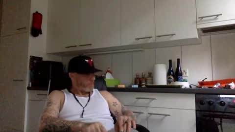 kingsize online show from 12/31/24, 12:46