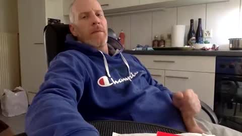 kingsize online show from 01/03/25, 12:08