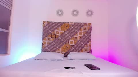 Snapshot of kingstark_ chatting on 11/27/25, 10:39 sebastian online show from 11/27/25, 10:39