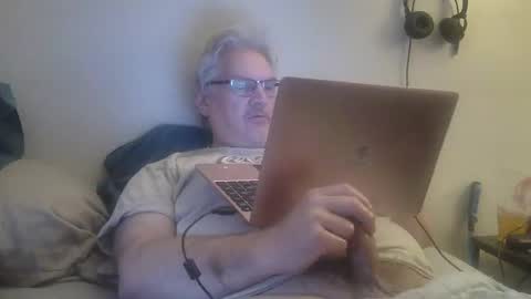Snapshot of kingtongue10 chatting on 03/14/26, 12:54 kingtongue10 online show from 03/14/26, 12:54