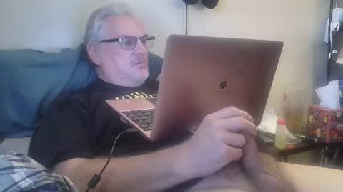 Snapshot of kingtongue10 chatting on 03/26/26, 08:58 kingtongue10 online show from 03/26/26, 08:58